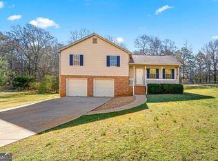 135 Tanyard Ct, Newborn, GA