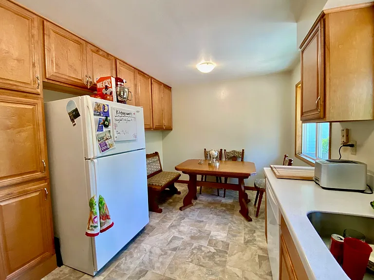 11650 SW Blakeney St — Photo 7