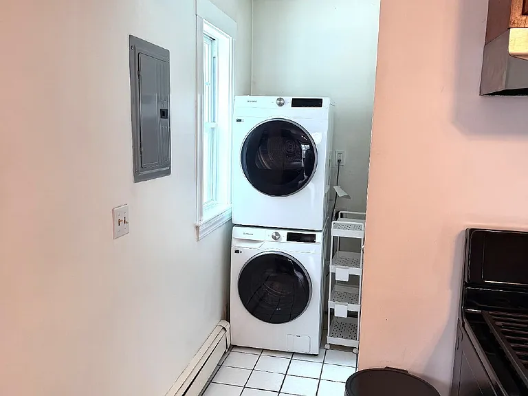 234 Brook Rd #1 — Photo 9