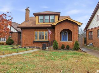 2911 21st Ave, Rock Island, IL 61201