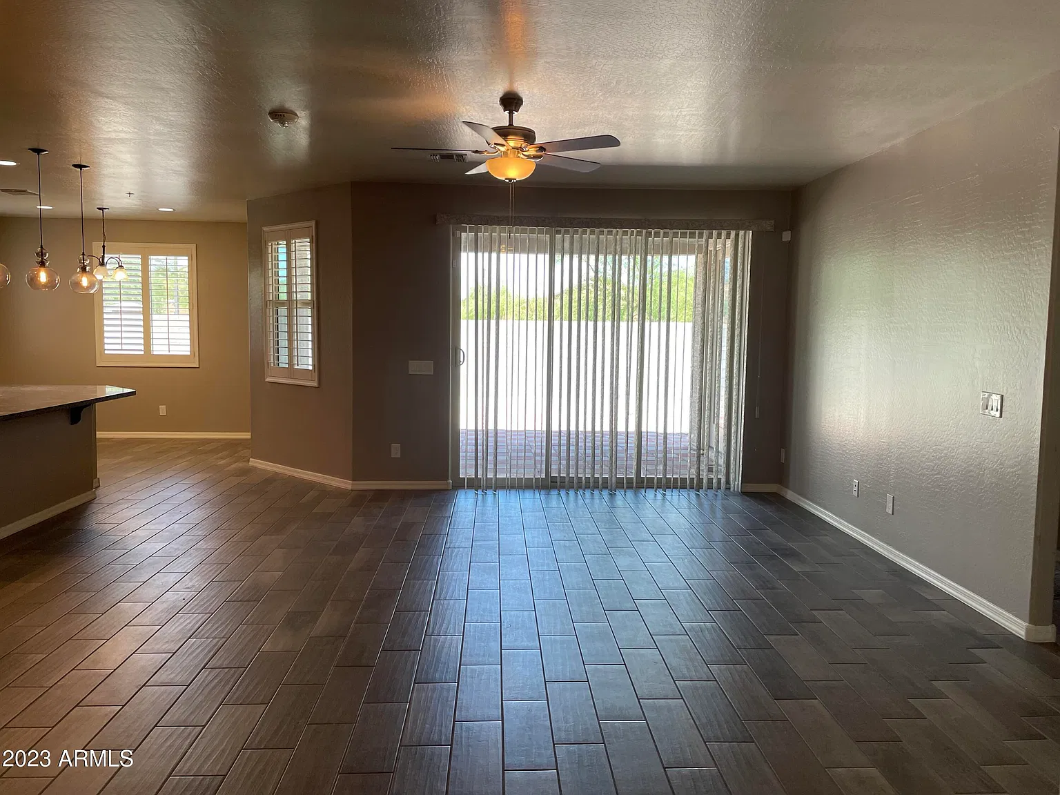 4 bed, 3.0 bath, 2527 sqft, $2,495 — Photo 4