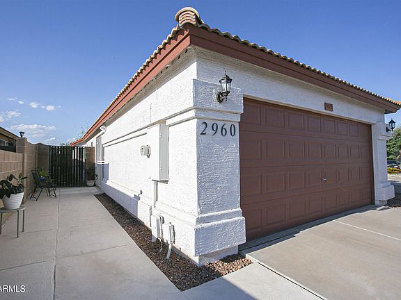 3rd image of 2960 W Lone Cactus Dr
