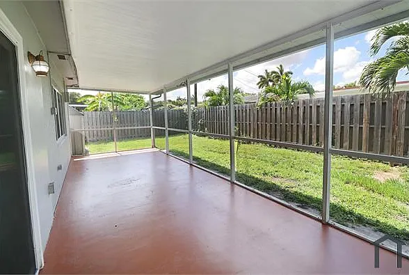 12321 NW 29th St — Photo 26