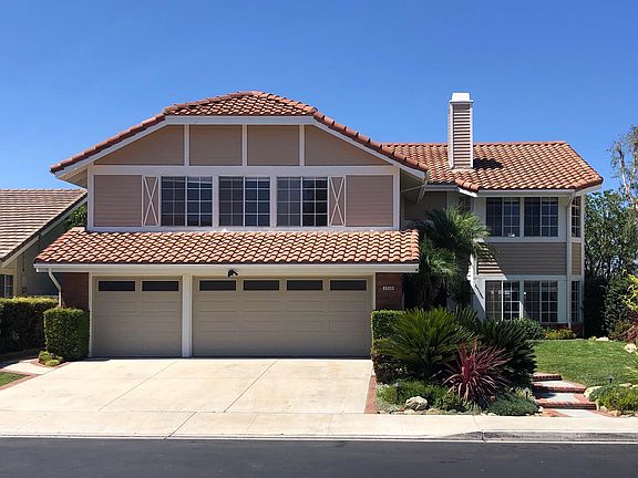 2nd image of 3359 Montagne Way