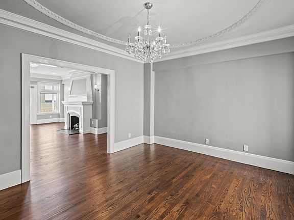 4th image of 2150 Hyde St APT 2