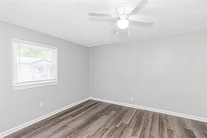 824 Winston Rd — Photo 8