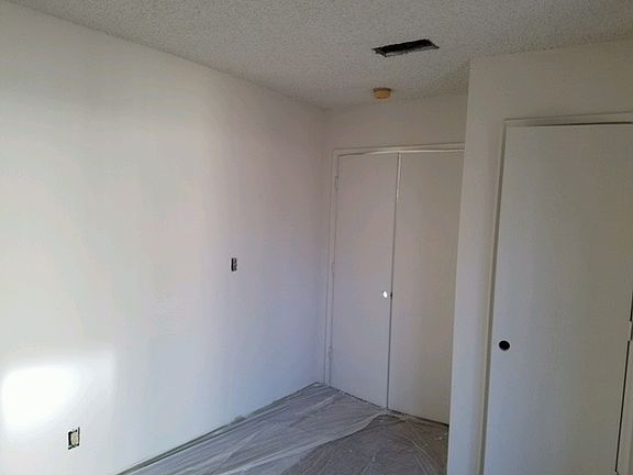 3rd image of 1465 W Calle Platino