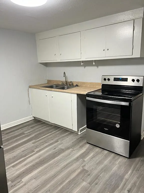 241 N Sandusky St, unit 6 — Photo 2