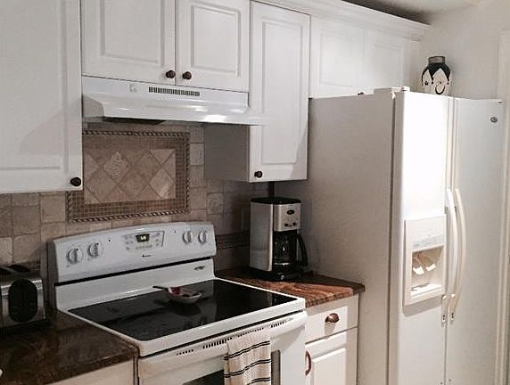 2nd image of 5090 Fairways Cir APT 103