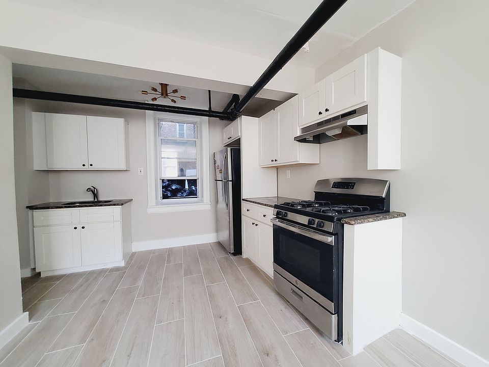 1st image of 104 Belmont Ave APT 1B