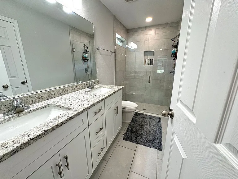 14454 Benton St — Photo 13