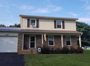 126 Aurora Dr, Lewisburg, WV 24901