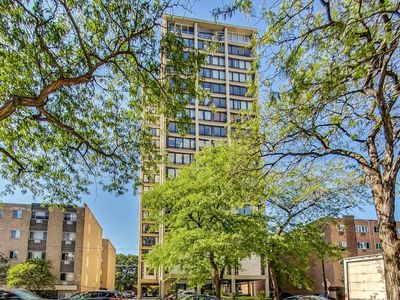 5740 N Sheridan Rd APT 12E, Chicago, IL, 60660