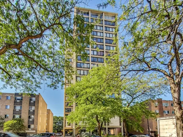 5740 N Sheridan Rd APT 12E, Chicago, IL 60660