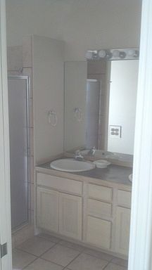 5th image of 2484 Sunridge Dr