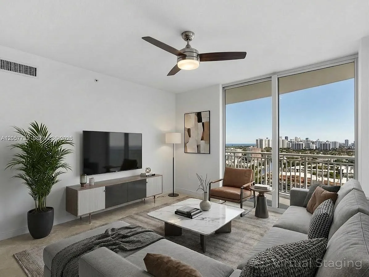 Duo Condominium West — Photo 3