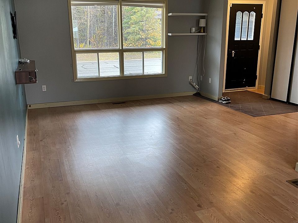1st image of 107 Peace River Cres