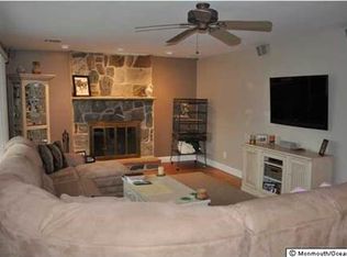 1550 Whittier Ave, Toms River, NJ 08753