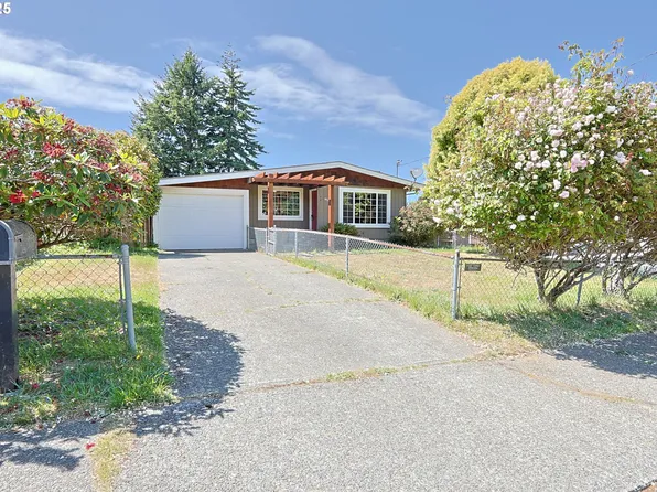 650 S Cammann St, Coos Bay, OR 97420
