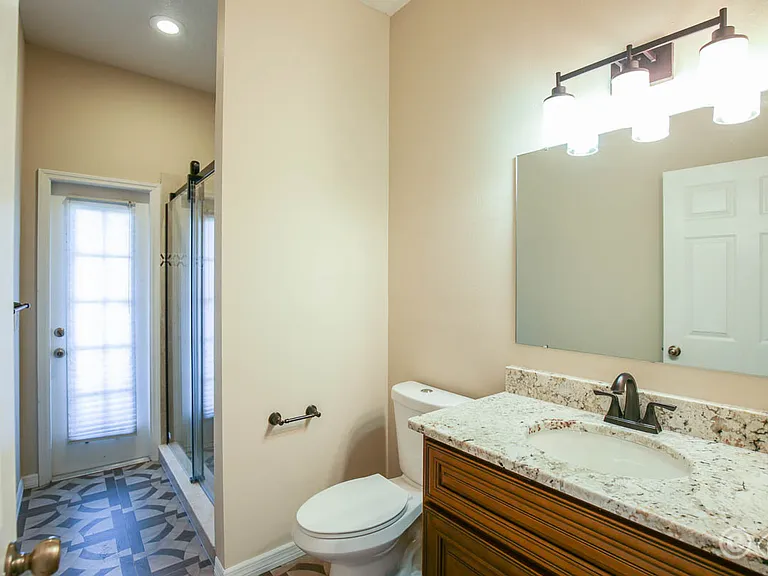 9214 Sunnyoak Dr — Photo 18