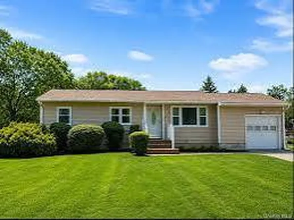 16400 County Road 48, Cutchogue, NY 11935