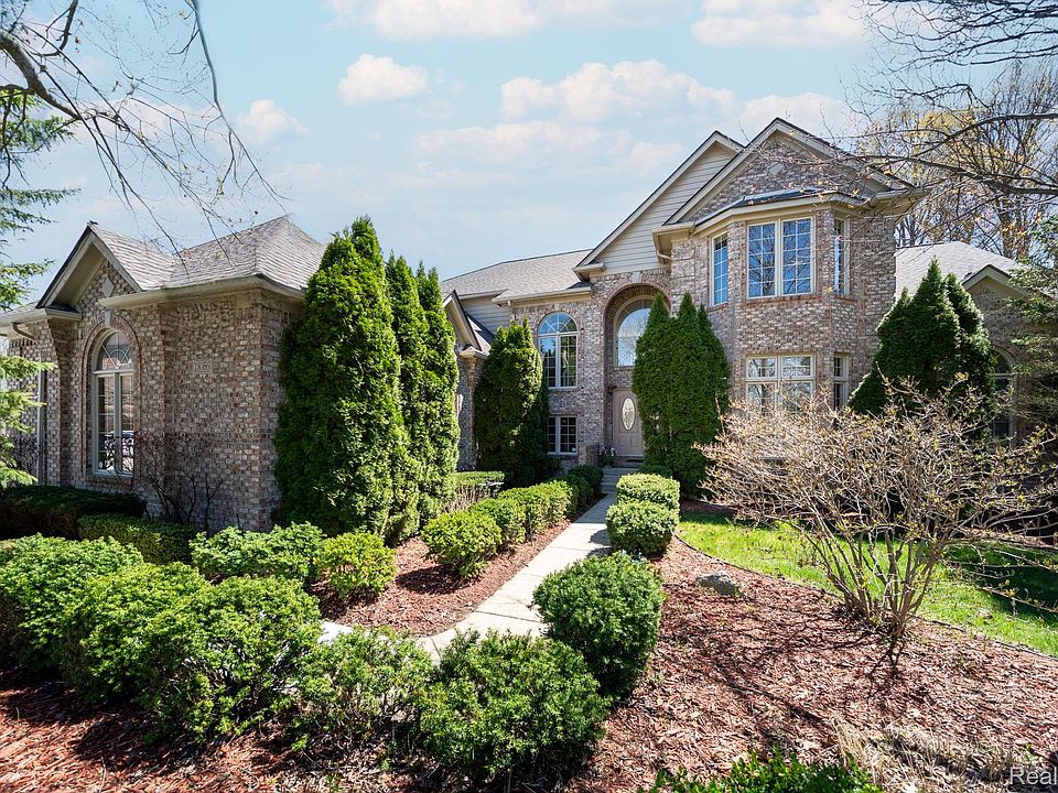 1st image of 13056 Blue Lakes Cir