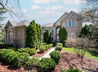 13056 Blue Lakes Cir, Shelby Township, MI 48315