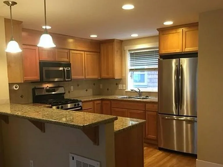 3820 Whitman Ave N #B — Photo 3