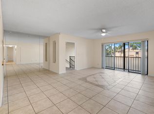 706 Sunny Pine Way #E2, Greenacres, FL 33415