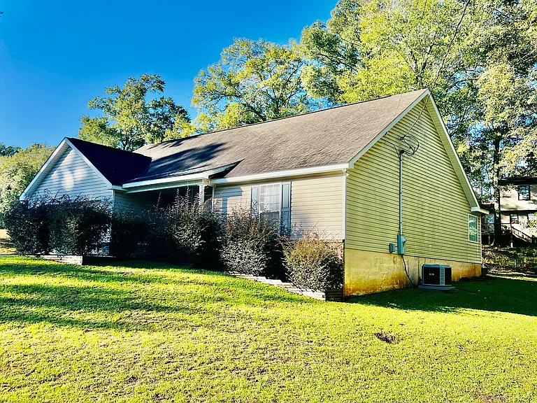 103 Vineyard Dr — Photo 4