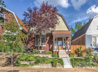 5352 Gilson Ave, Saint Louis, MO 63116