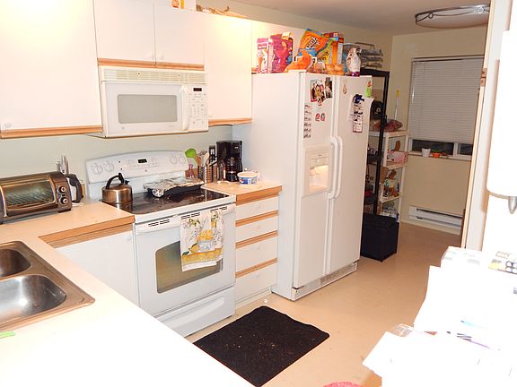 5th image of 23321 55th Ave S #103
