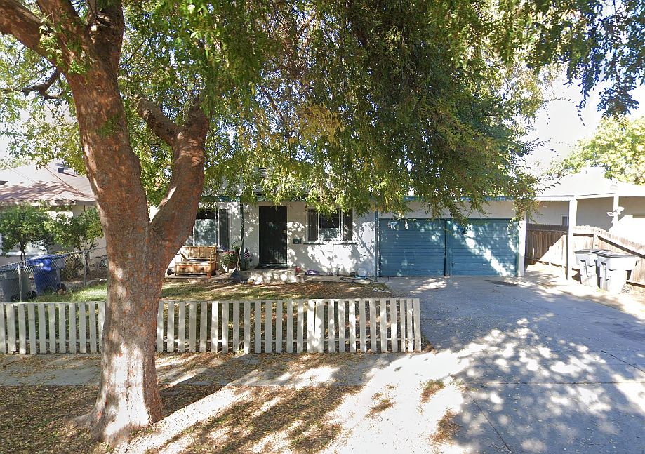 2nd image of 1525 E Lansing Way #1525