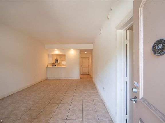 5th image of 2080 W 1st St APT 107