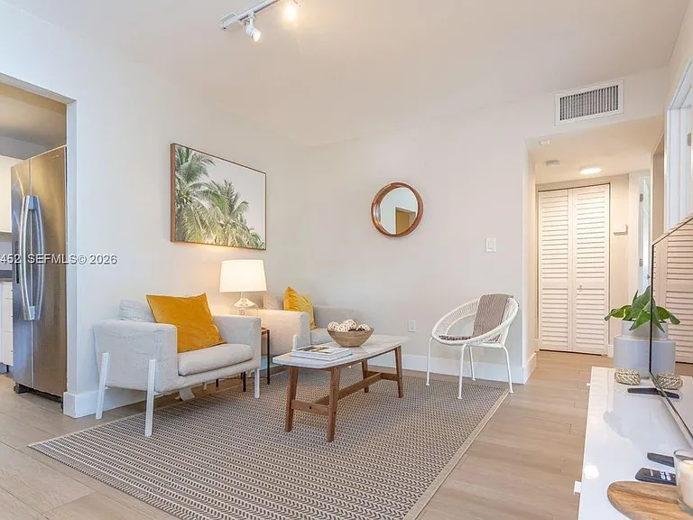 800 S Dixie Hwy #306 — Photo 19