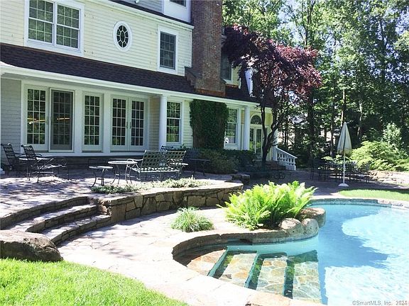 2nd image of 54 Scofield Ln