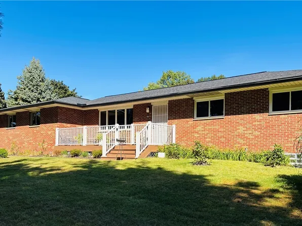 4831 Christman Rd, Akron, OH 44319