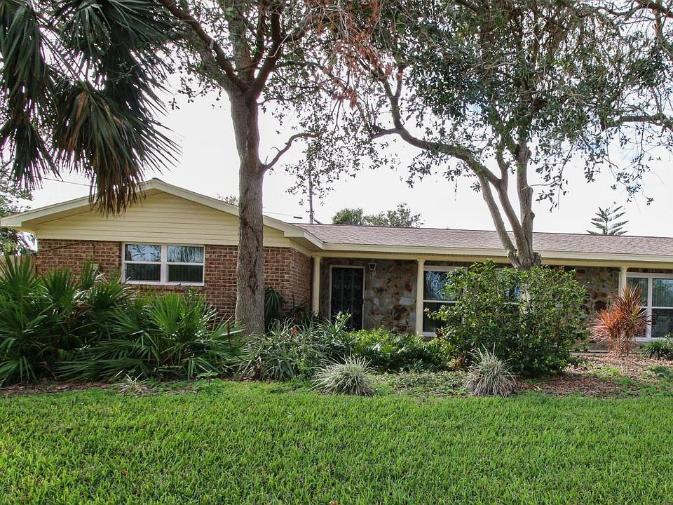 1st image of 950 Ginger Cir