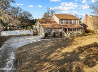 215 Gregory Rd, Wilmington, NC 28405