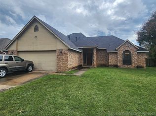 13320 E 37th St, Tulsa, OK 74134