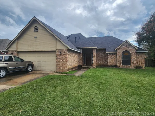 13320 E 37th St, Tulsa, OK 74134