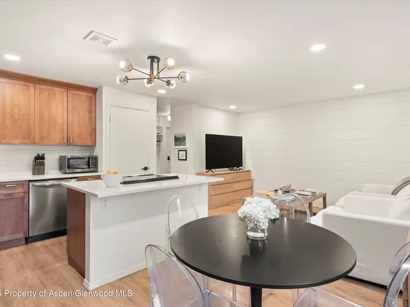425 Park Cir #A-2, Aspen, CO 81611