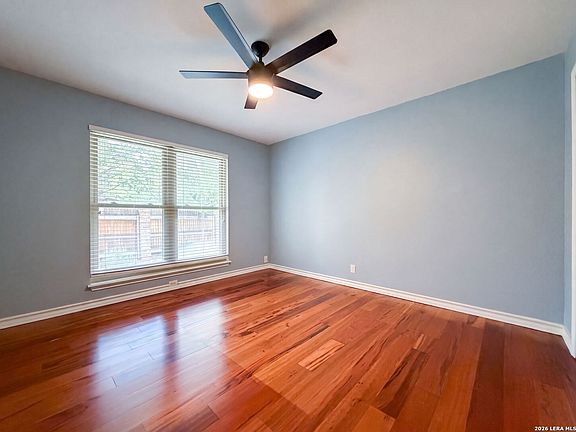 4th image of 1930 SHADOW PARK ST