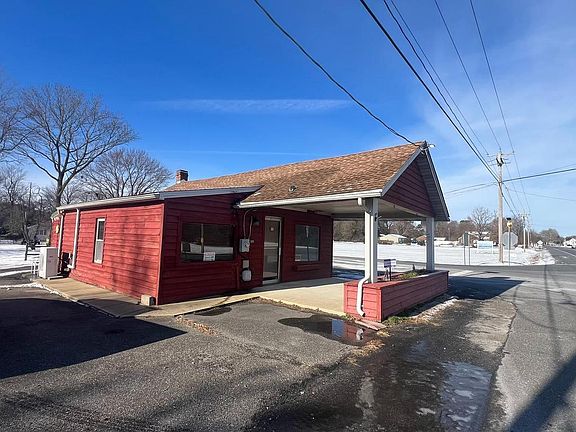 3rd image of 28740 Seaford Rd