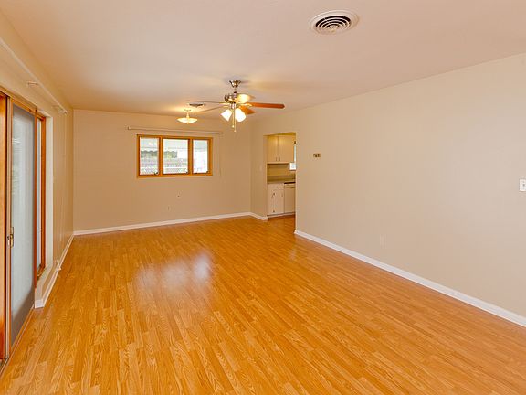 5th image of 1719 Eastbrook Blvd