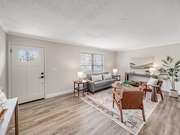 5th image of 813 Kay Cir