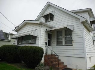 52 Zeliff Ave, Little Falls, NJ