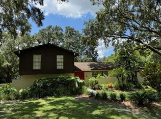15409 Lake Magdalene Blvd, Tampa, FL 33613