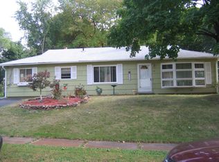 19 Patton St, East Hartford, CT 06118