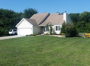 3231 SE Shadybrook Ln, Tecumseh, KS 66542